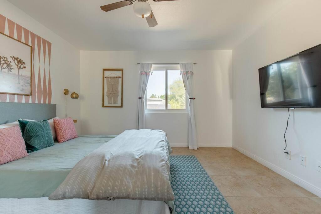 The Yorba Oasis W/Pool Villa Palm Springs Exterior photo